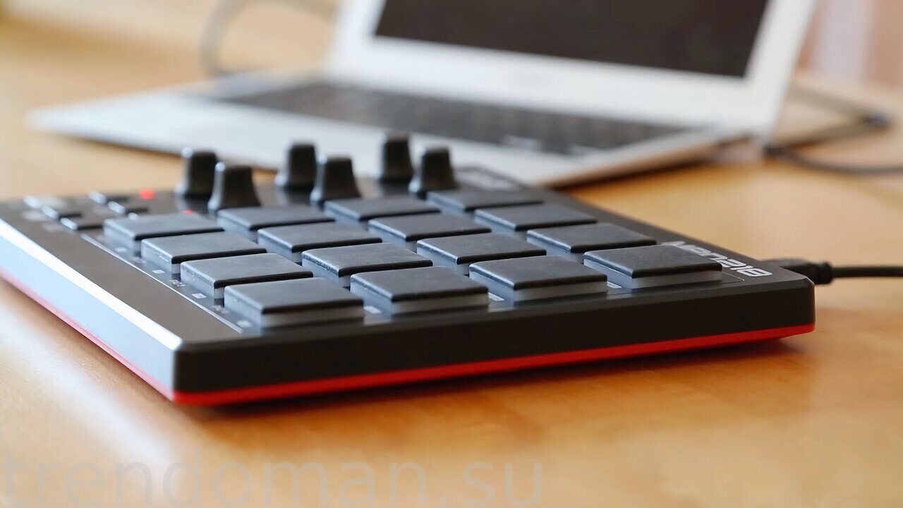 MIDI-контроллер AKAI MDP218 Professional, USB-клавиатура